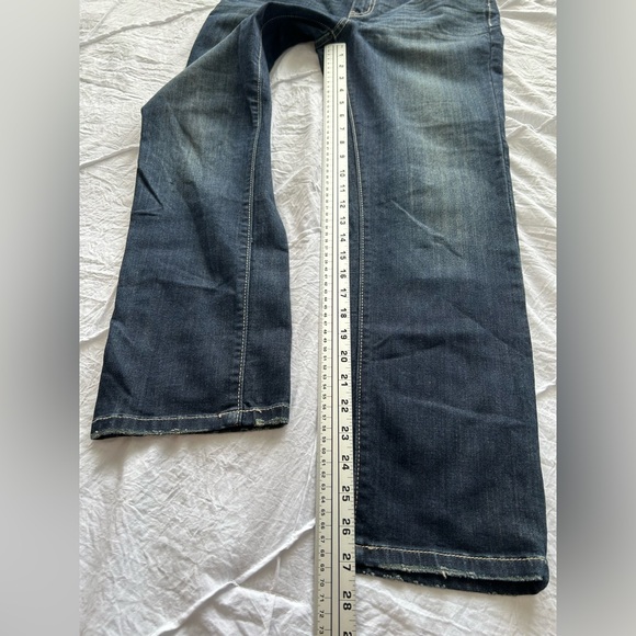 Simply Vera Vera Wang Denim Mid-Rise Capri Jeans Women’s Size 4 Darkwash - Picture 6 of 12